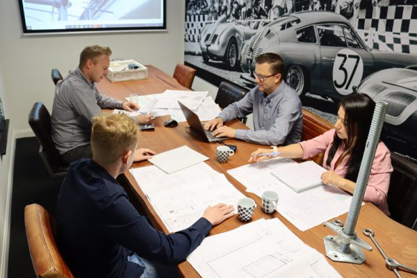 ≥ Adviesbureau Dekker Engineering | Over ons | T: 040 224 03 60